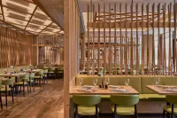 蒙塔豐The Leading Hotels of the World福肯斯泰納家庭飯店 - 早餐