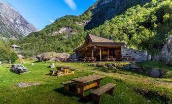 Briksdalsbre Fjellstove