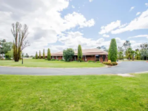 Sportslander Motor Inn Hoteles en Moama