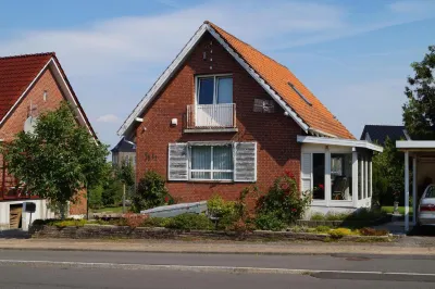 Kongebrogade 77 Hotels near Geografisk Have