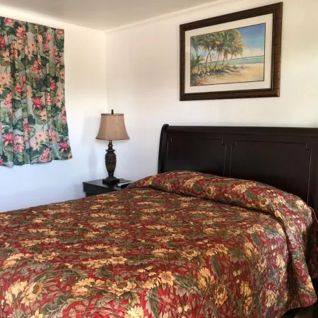 Glades Motel - Naples