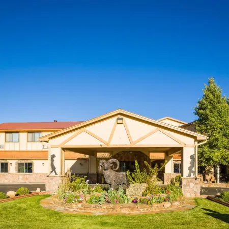 Alpine Inn & Suites Gunnison