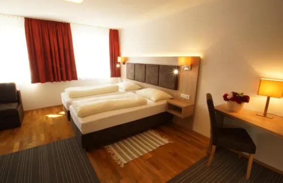 祖爾郵政蓋斯霍夫酒店