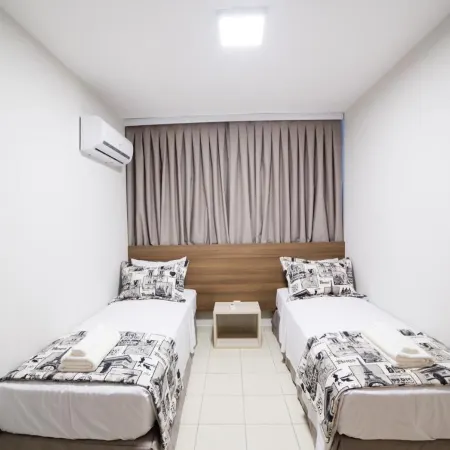 Serra Madre Hotel Отели рядом с достопримечательностью «Аквапарк Parque das Fontes»