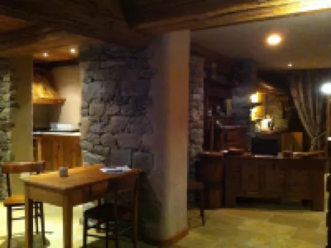 Les Trompeurs Chez Odette Hotels in Cogne