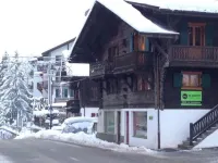 Chalet la Griotte Hotels in Aigle