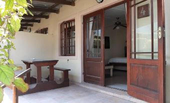 Tourist Lodge Gansbaai