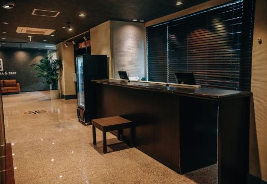 디 아워스 쇼난 히라츠카 로비