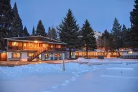 Alpine Lodge Red River Hotels in Red River