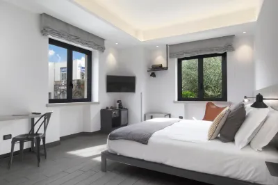 費洛薇亞旅館 索倫托中世紀城牆附近的飯店