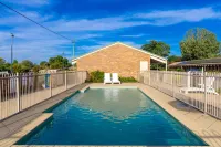 All Travellers Motor Inn Hotels in Coonabarabran