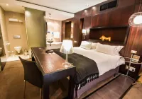 Colosseum Luxury Hotel Hoteles en Century City