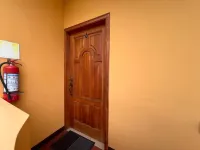 Hostal Casa Cascada Hotel in zona Los Gemelos