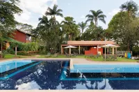 Shangri-LÁ Hotel Fazenda - Swimmingpools