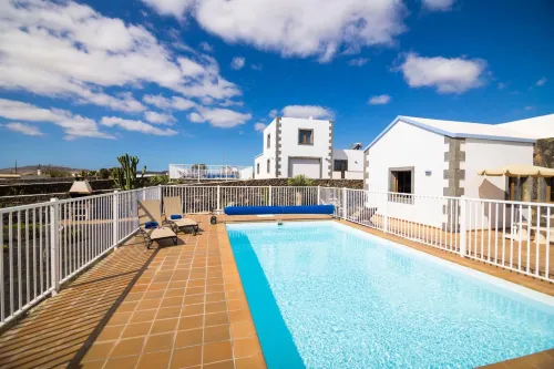 Villas & Apartamentos Tao Mazo - Huvilat