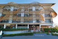 Koa D Surfer Hotel Hotels near Pantai Berawa