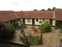 Six Bells Inn Hotels in Thornham Magna