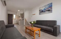 Penelope Beach Hotel Apts Hotels in Pernera
