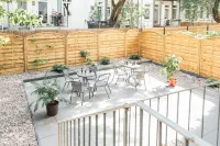 Hotel Hamburger Perle Hotels near Reeperbahn