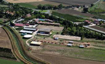 Due Ponti Village