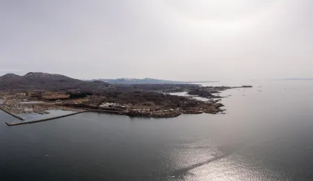 Sea Side House Toya Отели рядом со станцией JR Usu station