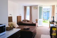 Mallacoota Hotel Motel