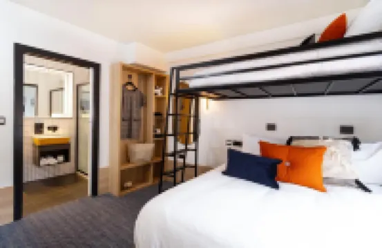 The Snug Townhouse Hotels in Galway