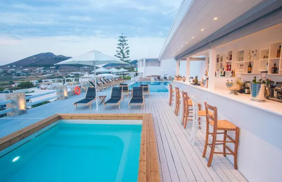 帕羅斯宮殿酒店