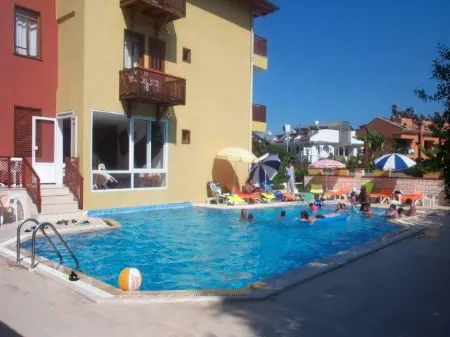 Kemer Star Hotel Отели рядом с достопримечательностью «Çekirdeksiz Mandalin Camping Kemer Antalya Çadır Karavan Kamp Alanı»
