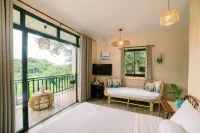 Samkara Restaurant and Garden Resort Hotels in Laguna
