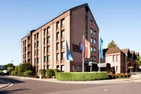 Leine Hotel GmbH Hotels in der Nähe von Strand Alm