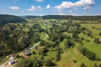 Holt Woodland Glamping - Shepherd Huts & Yurts Dog Friendly - 2-Star