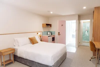 Surfside 22