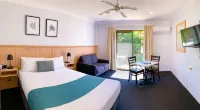 Costa Rica Motel Hotels in South West Rocks