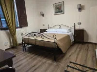 ดิเอตโร อัล คอร์โซ