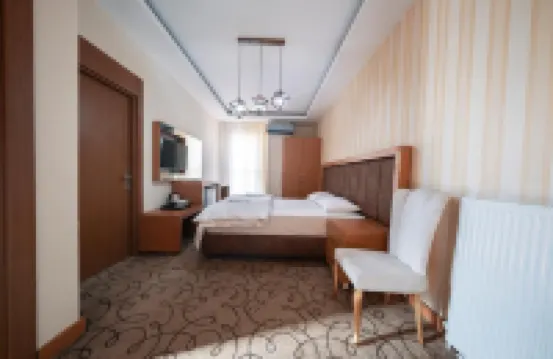 Ay Hanedan Hotel