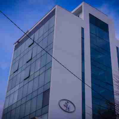 Elegance Hotel Hotel Exterior