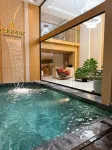 Verdant Apartment & Hotel - 停車場