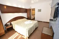 Santana Beach Resort Hotels in Candolim