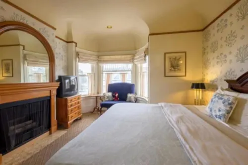 Pacific Grove Inn