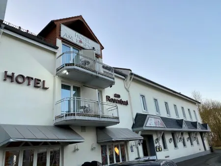 Hotel am Rosenbad Отели в г. Фульда