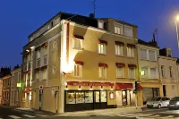 Logis Hotel le Continental Hotel a Le Poinconnet