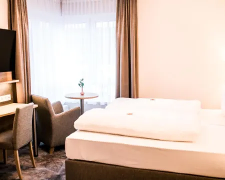 Wiechmanns Weserhotel Hotels in Brake
