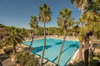 Résidence Pierre & Vacances les Rives de Cannes Mandelieu Hotels in Mandelieu La Napoule