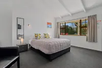 Colonial Lodge Motel Hotel di Glenavy