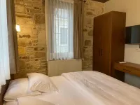 Dionysos 1789 Boutique Hotel