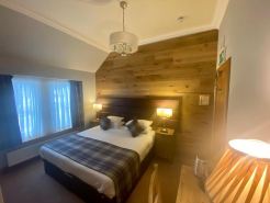 Ravelston House
