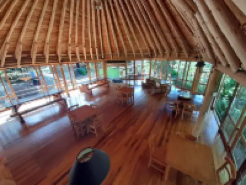 Hosteria la Roulotte - Mindo Hoteles en Mindo