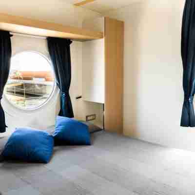 House Boat Rimini Resort Rooms