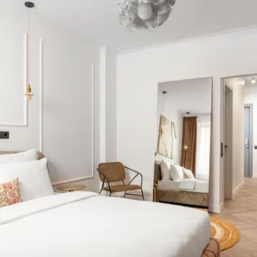 Siesta Boutique Smart Suites Hotels near Central Park
